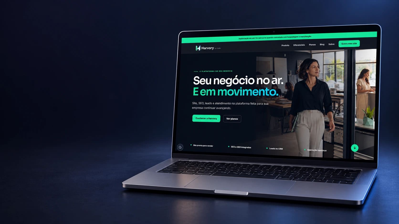 Mockup do site Harvory desenvolvido pela Codie em notebook.