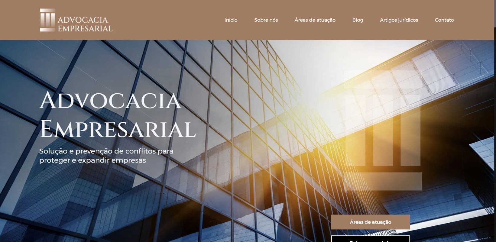 Captura real do site Advocacia Empresarial no desktop.